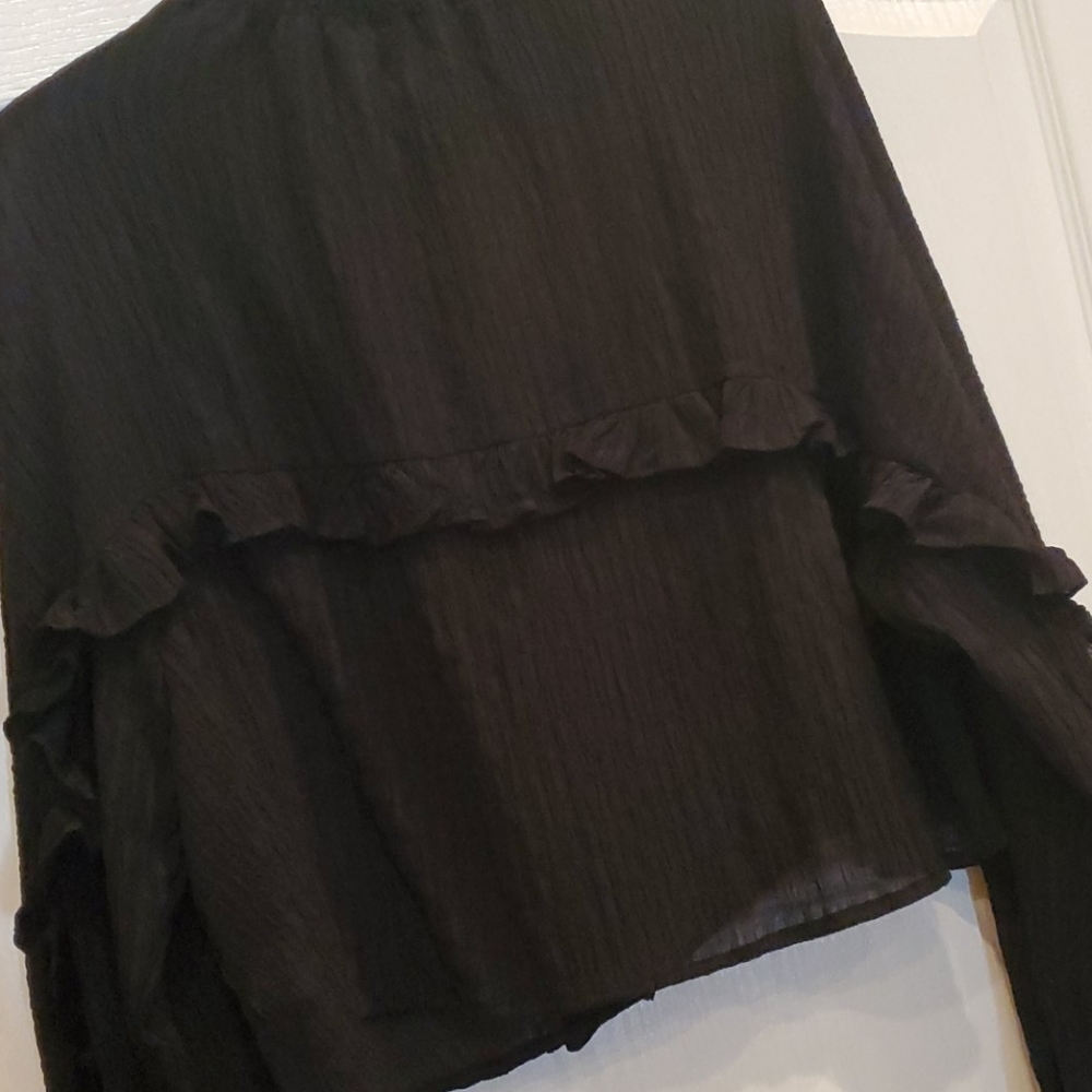 A & O blouse - Picture 4 of 4